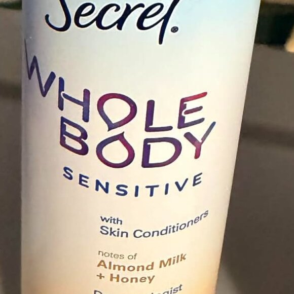 FOUR Piece Aerosol Whole Body Deodorant Bundle (Secret & Dove) - Picture 3 of 8